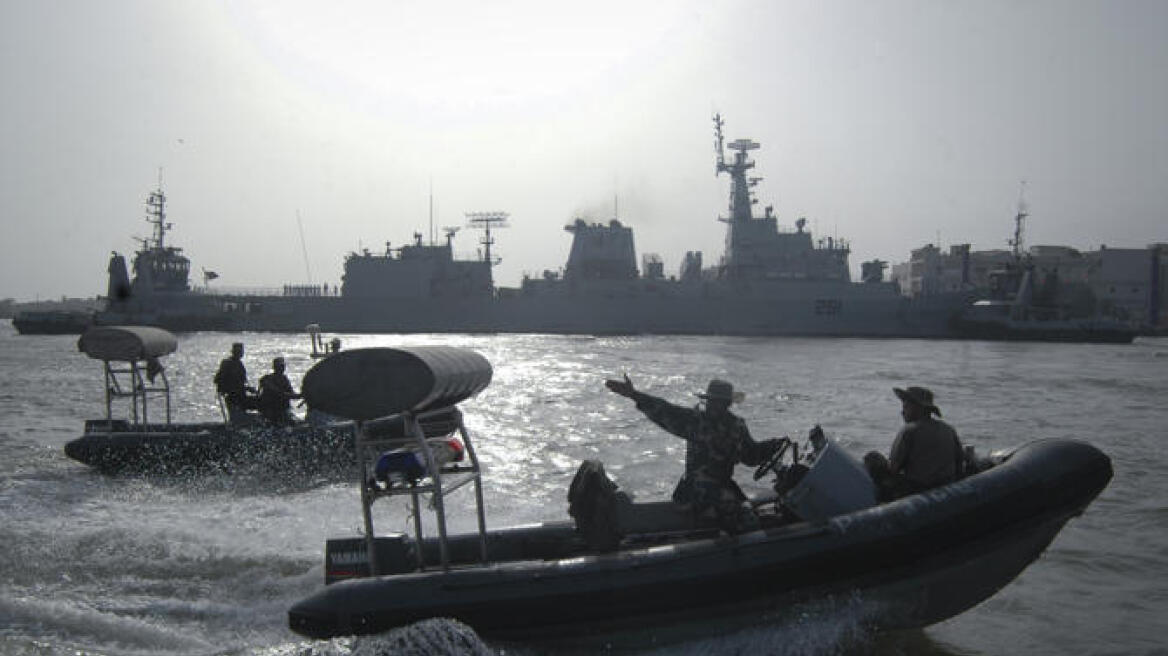 Βραχίονας της Αλ Κάιντα κατέλαβε πακιστανικό πολεμικό πλοίο στη νότια Ασία